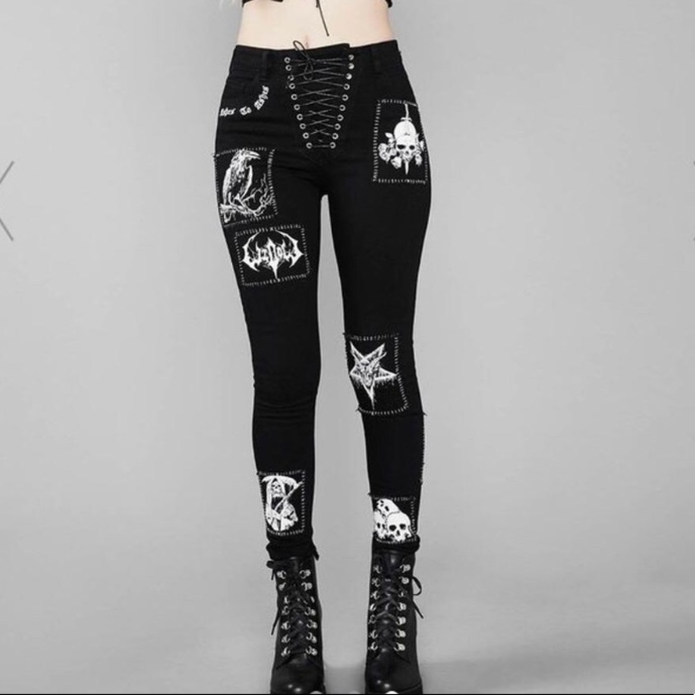MISS MURDER LACE-UP PATCH JEANS